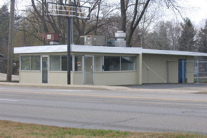 Tastee Freez Big Tee Burger (Jonesys Pizza) - Street View (newer photo)